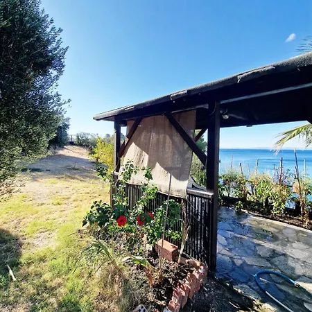 公寓 Sea La Vie Seafront Apartment, 卡洛吉亚