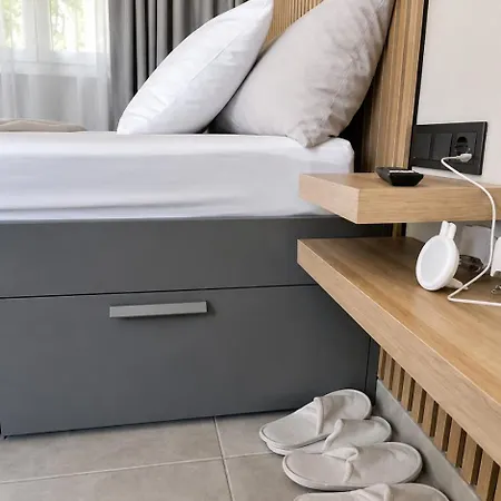 아파트 Sea La Vie Seafront Apartment, 칼로그리아