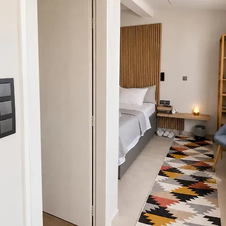 Sea La Vie Seafront Apartment, 아파트 칼로그리아